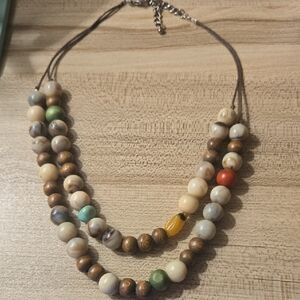 Vintage Boho Faux Gemstone And Wood Multicolor Beaded And Tiered Necklace💫